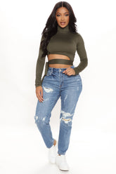 Slayin' The Game Slim Boyfriend Jeans - Medium Blue Wash Ins Street